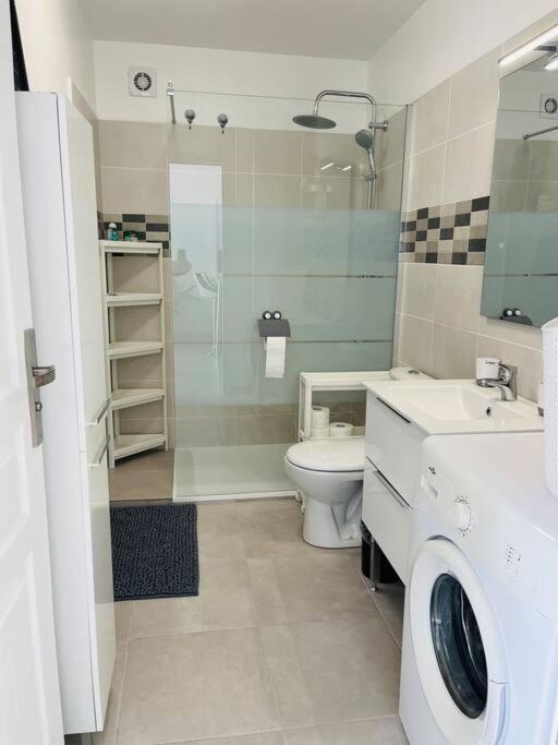 Maison 4 Personnes Avec Jacuzzi Marignane Extérieur photo